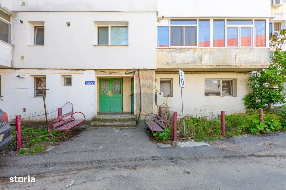 Apartament 3 camere decomandate – Strada Orizontului , zona Letea