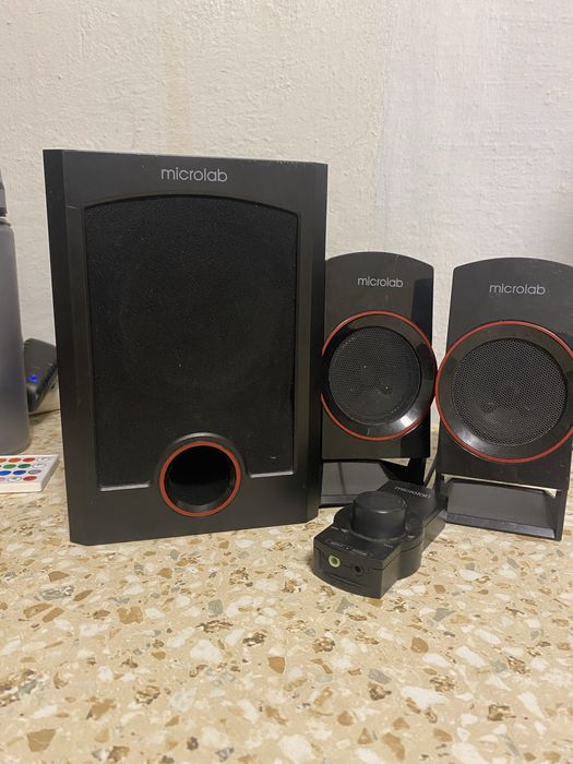 Продам колонки с самбуфером