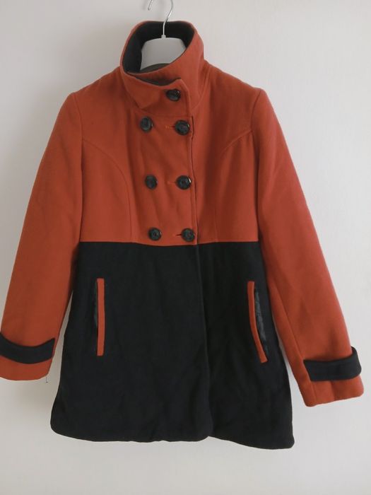 Вълнено палто вталено