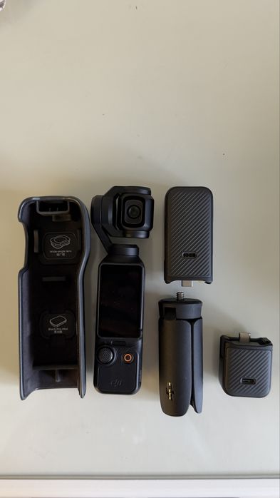 Экшн камера DJI pocket 3 creator combo