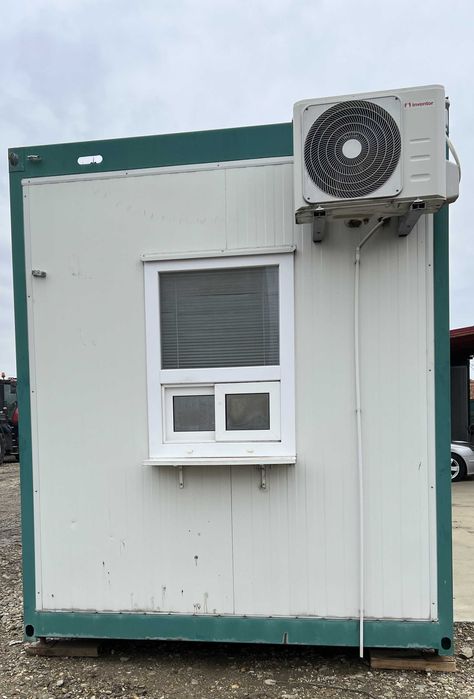 Container compartimentat