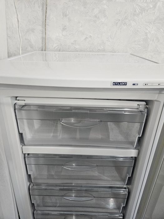 Морозильник Атлант
