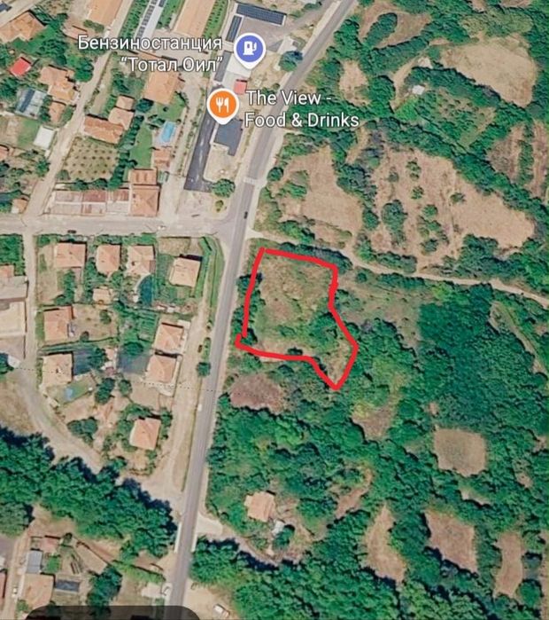 Земеделска земя на главен път в с. Коларово 2400 кв.м