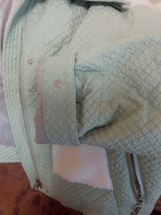 Куртка женская укороченная