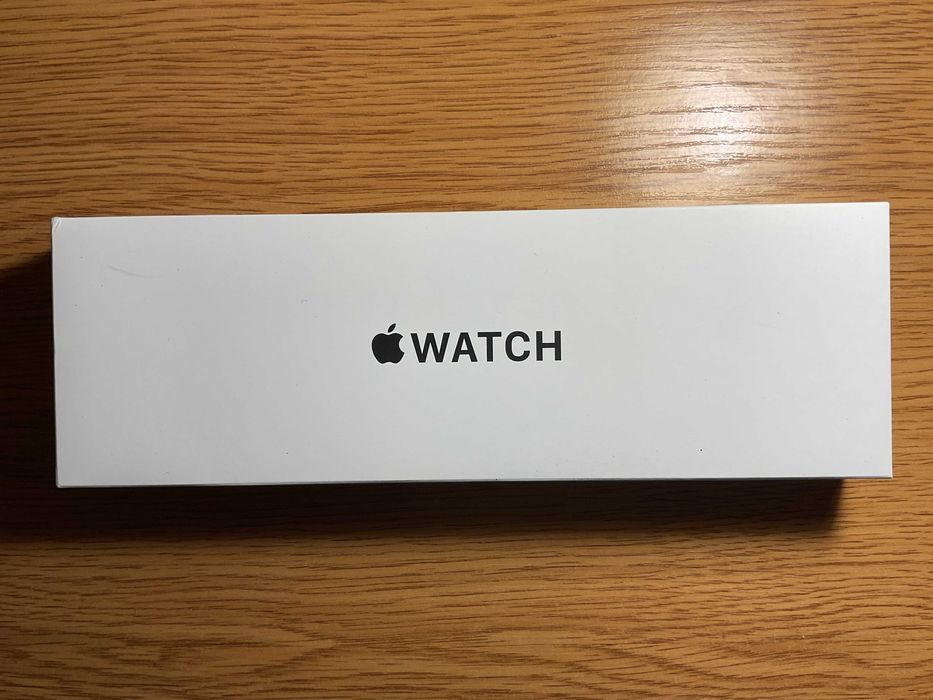 Смарт часовник Apple Watch SE2, 44, Midnight Al Case, Midnight - M/L