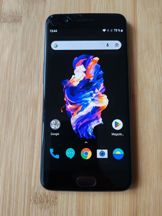 Oneplus 5, 6/64GB, stare bună