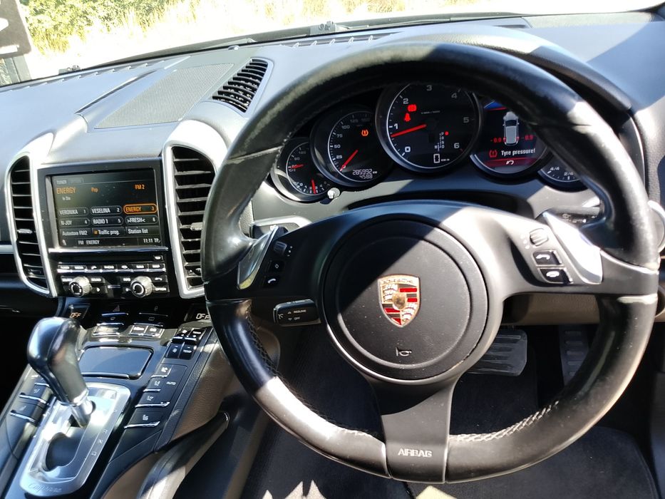 Porsche Cayenne 3.0 TDI ,CRC мотор ,245 к.с. , 2012 г. , 5 броя на час