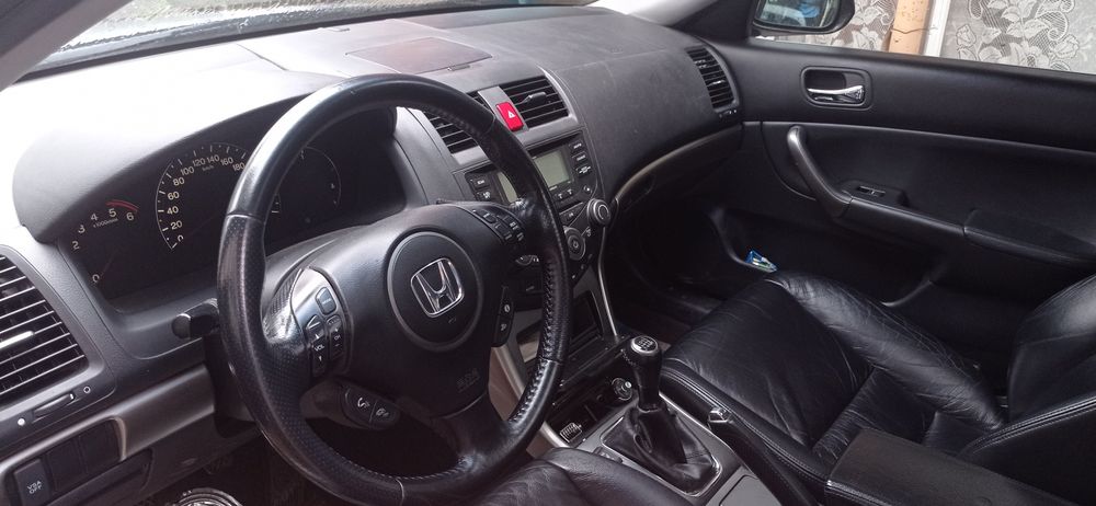 Honda Accord  Executive 2006 - 2.2 - 140cp