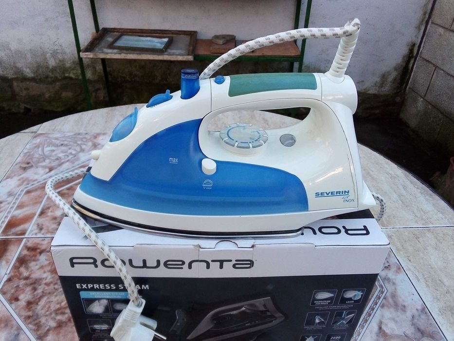 Парна ютия SEVERIN Inox