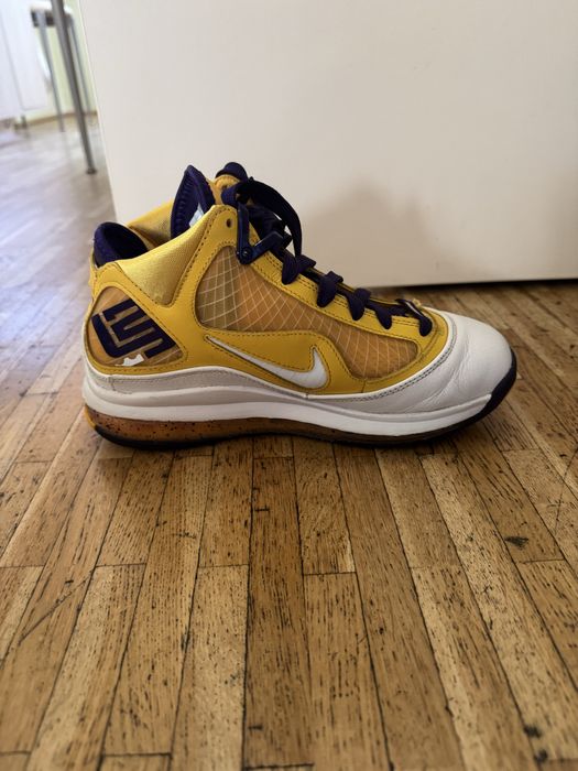 Jordan LeBron 7 Q Editie limitata