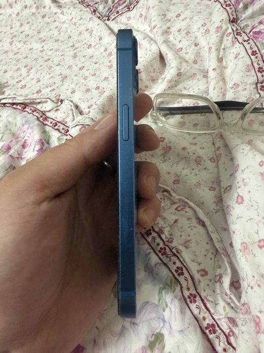 iPhone 13 продам срочно