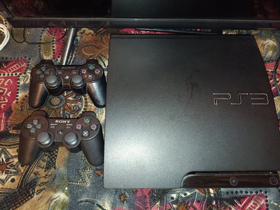 Продам Ps 3 slim