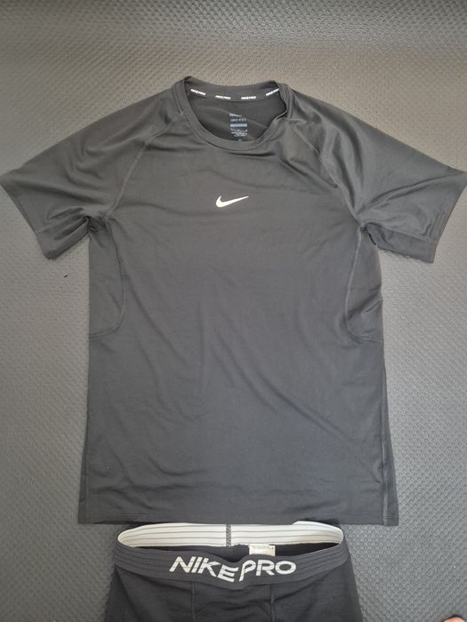 Nike pro размер L
