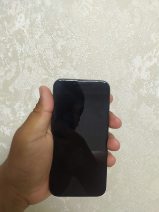 iPhone 13 128gb.