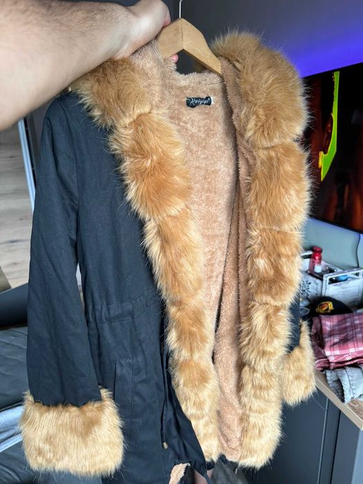 Чисто ново женско палто