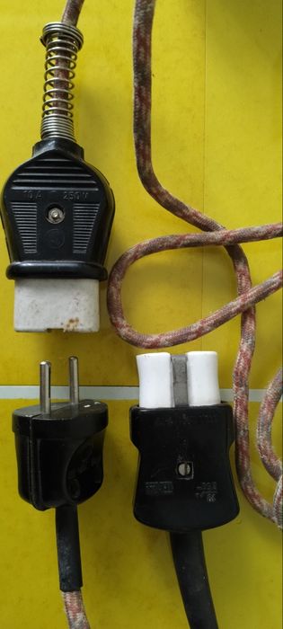 Ștecher ceramic tub dulie priza