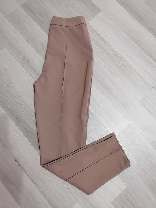 Pantalon elegant Reserved