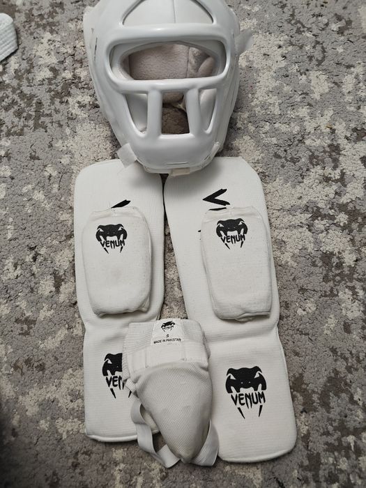 Продам всё для каратэ