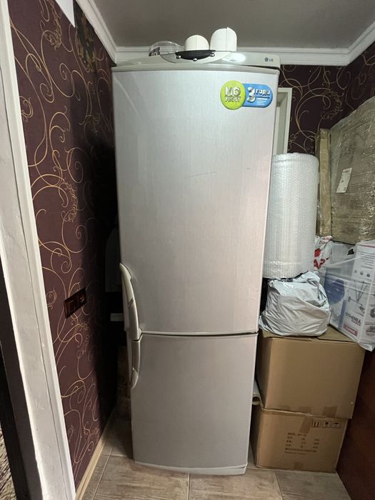 Холодильник б/у LG