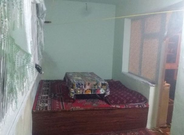 Dom 3 xonalik sotiladi