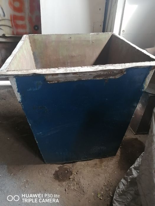 Продам БАК под мусор