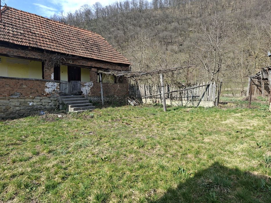 Proprietate Sat Stancesti comuna Dobra