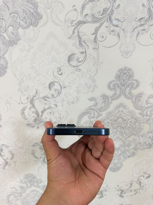 Iphone 15 Pro Max 256  Uzimeidan 2 sim otgan