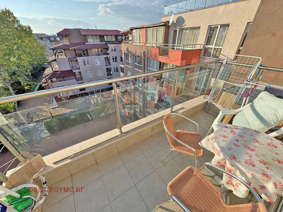 Продава се Четиристаен апартамент в к.к. Слънчев бряг - 96 кв.м за 1110 €/кв.м - Снимка #12