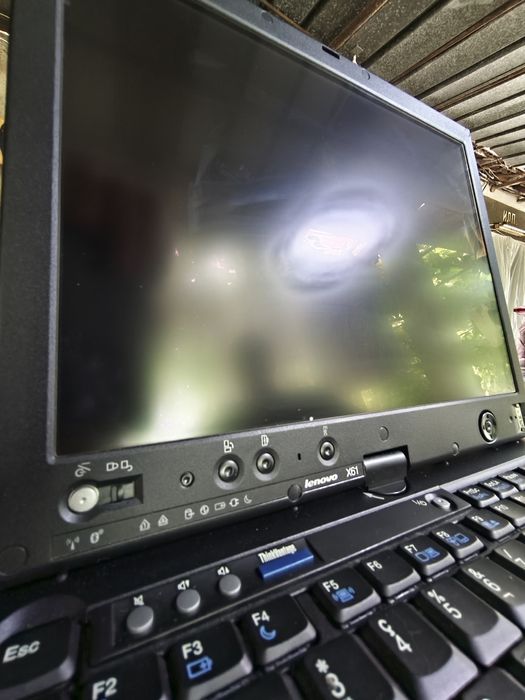 Lenovo Thinkpad x61- touchscreen- за части