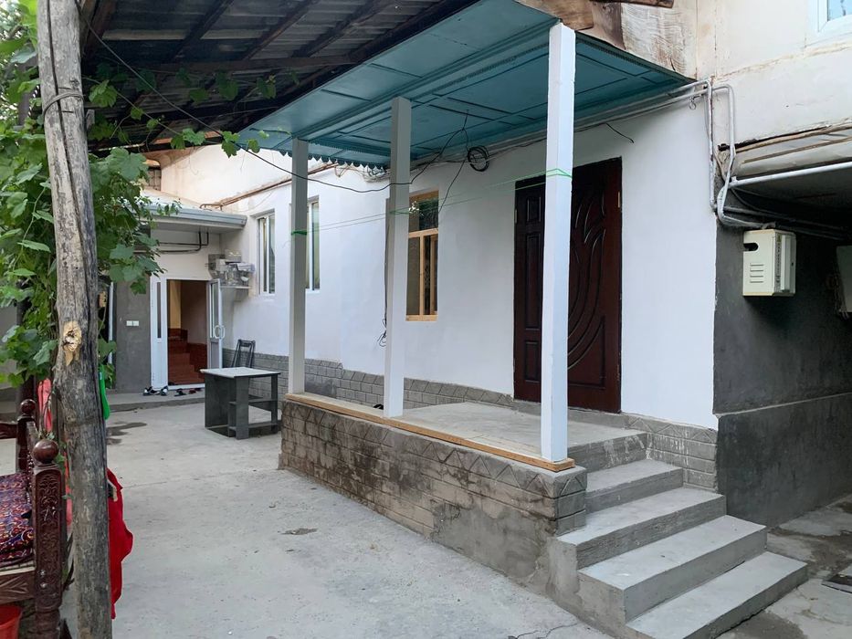 Uy sotiladi yer narxida