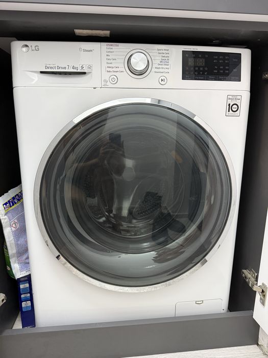 Masina de spalat rufe cu uscator LG F2J7HG2W, Wi-Fi, 7/4kg, 1200rpm