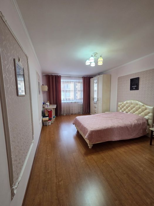 Продам 3 х Центр