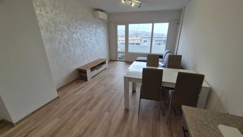 Продава се Тристаен апартамент в Варна, Младост 2 - 62 кв.м за 1936 €/кв.м - Снимка #2
