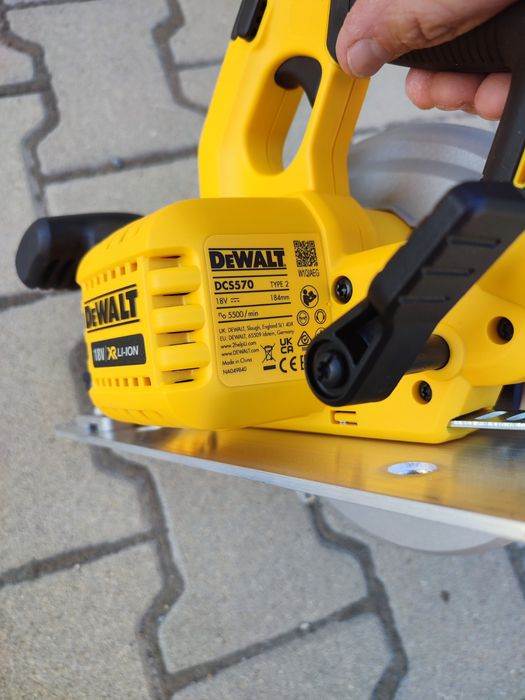 Нови машини Dewalt