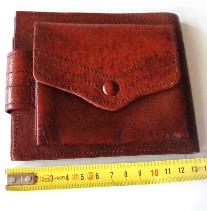 Кожен портфейл ръчна изработка от  двадесети век.