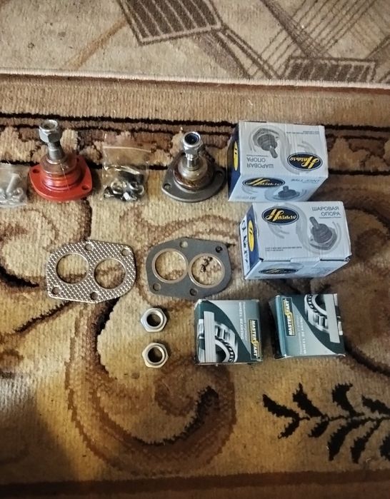Запчасти на Жигули ваз.