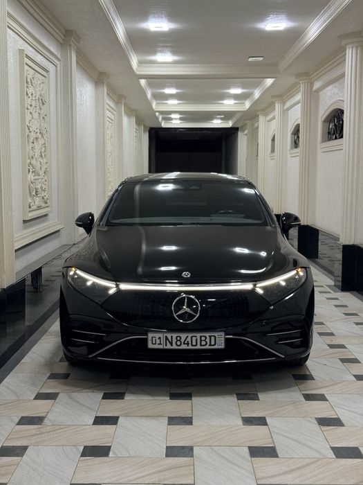 Mercedes-Benz EQS450+ 2021/22