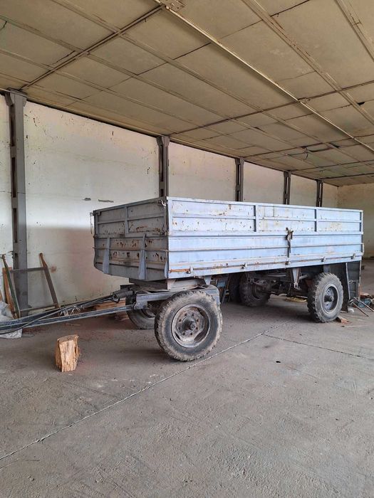 Продавам ремарке