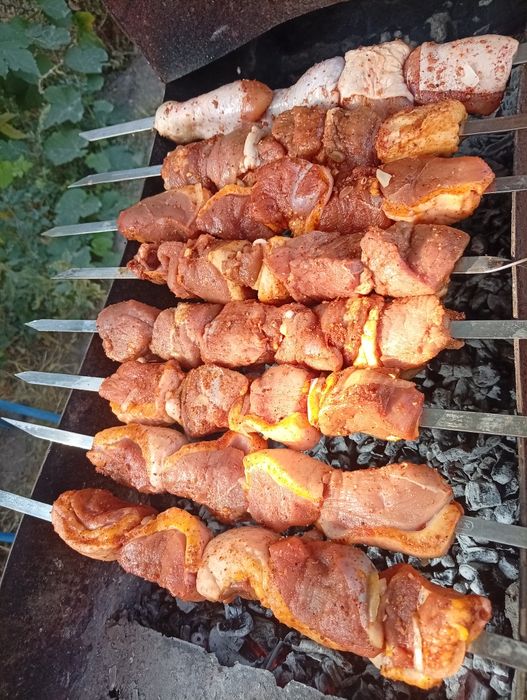 Сырой шашлык баранина