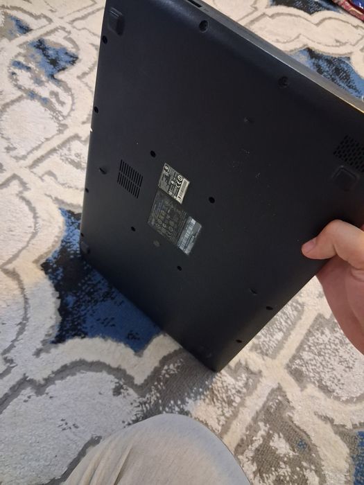 : “Acer Aspire ES1-512, 15.6”,