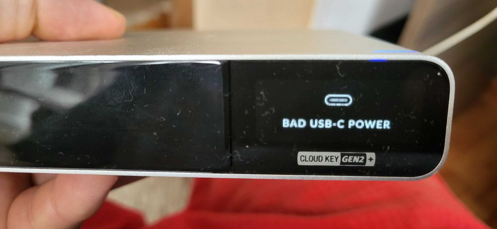Sistem de management integrat Ubiquiti UCK-G2-Plus UniFi Controler Hybrid Cloud Key G2 Plus