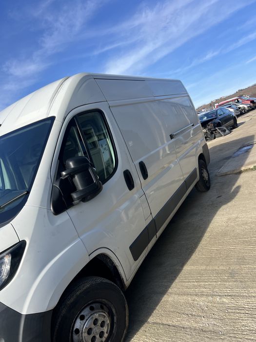 Vand bara fata capota motor 2.2 HDI EURO 5 Peugoet Boxer 2016