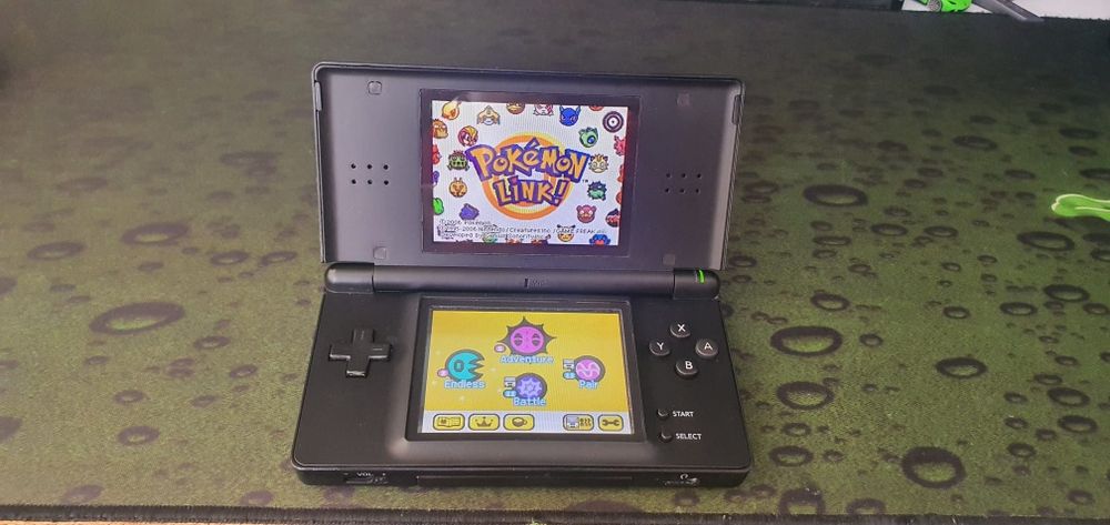 Vând Nintendo DS Lite Mario New York Edition