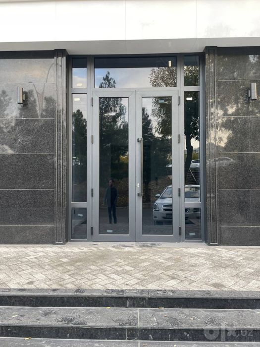 Пластиковые окна и двери AKFA и других брендов. Все выди услуг.