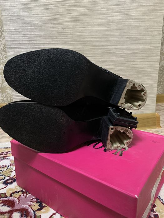 Женская обувь  продам