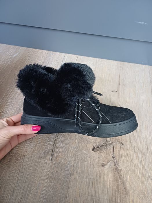 Дамски боти + подарък шапка