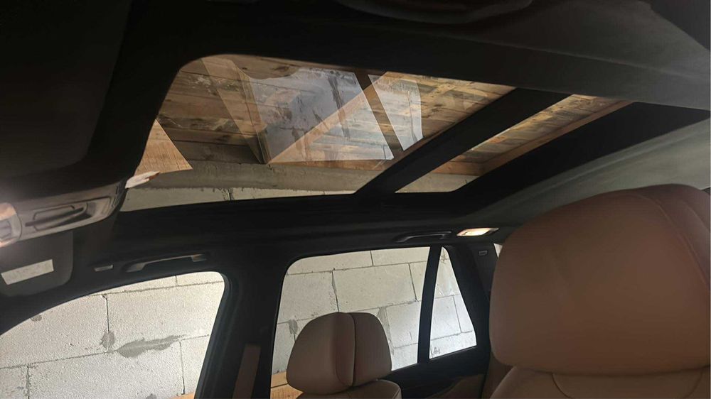 Vând BMW X5 313 CP M