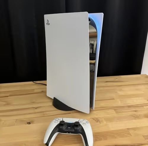 PlayStation 5 cu disk plus 5 jocuri