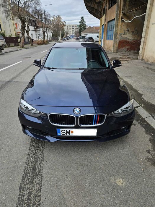 BMW seria 3/ 320i/2012 /183cp