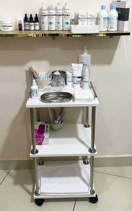 Тележка помощница Teleshka roliklli salon va kosmetologiya uchun